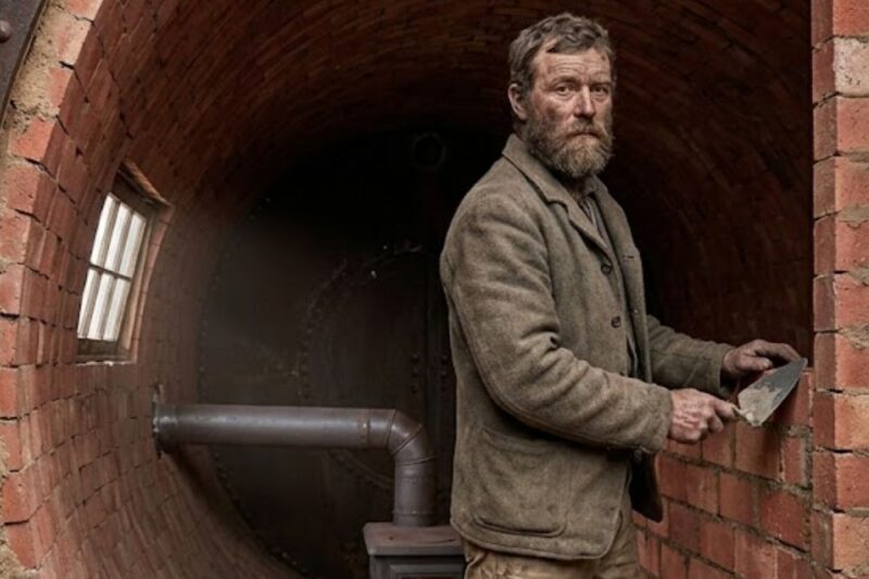 He Found a Cylinder Twice the Size and Fit His Whole Family Inside — It Held Heat Like an Oven